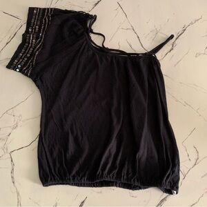 Guess One Shoulder Blouse